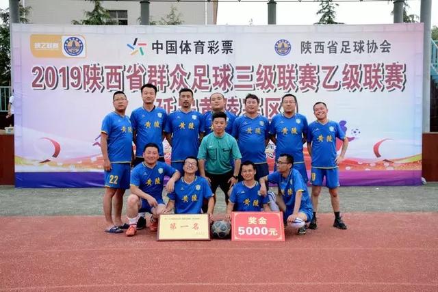 曼联官宣2000万训练服赞助，新太子穿不了！蒂莱曼斯确定周六首秀